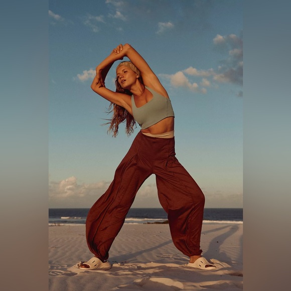 FP Movement by Free People Pants - NWT FP Movement Find Your Flow Pants